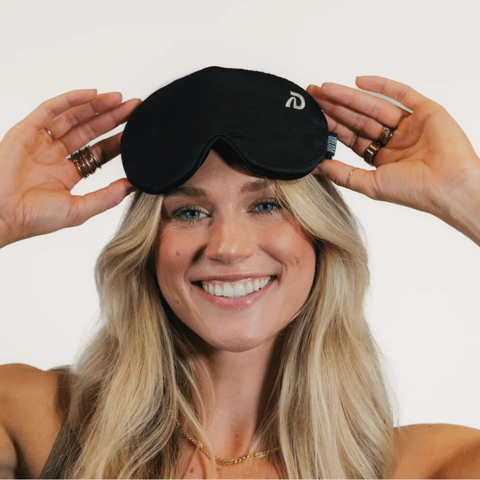 Performance Silk Sleep Mask - Image 4