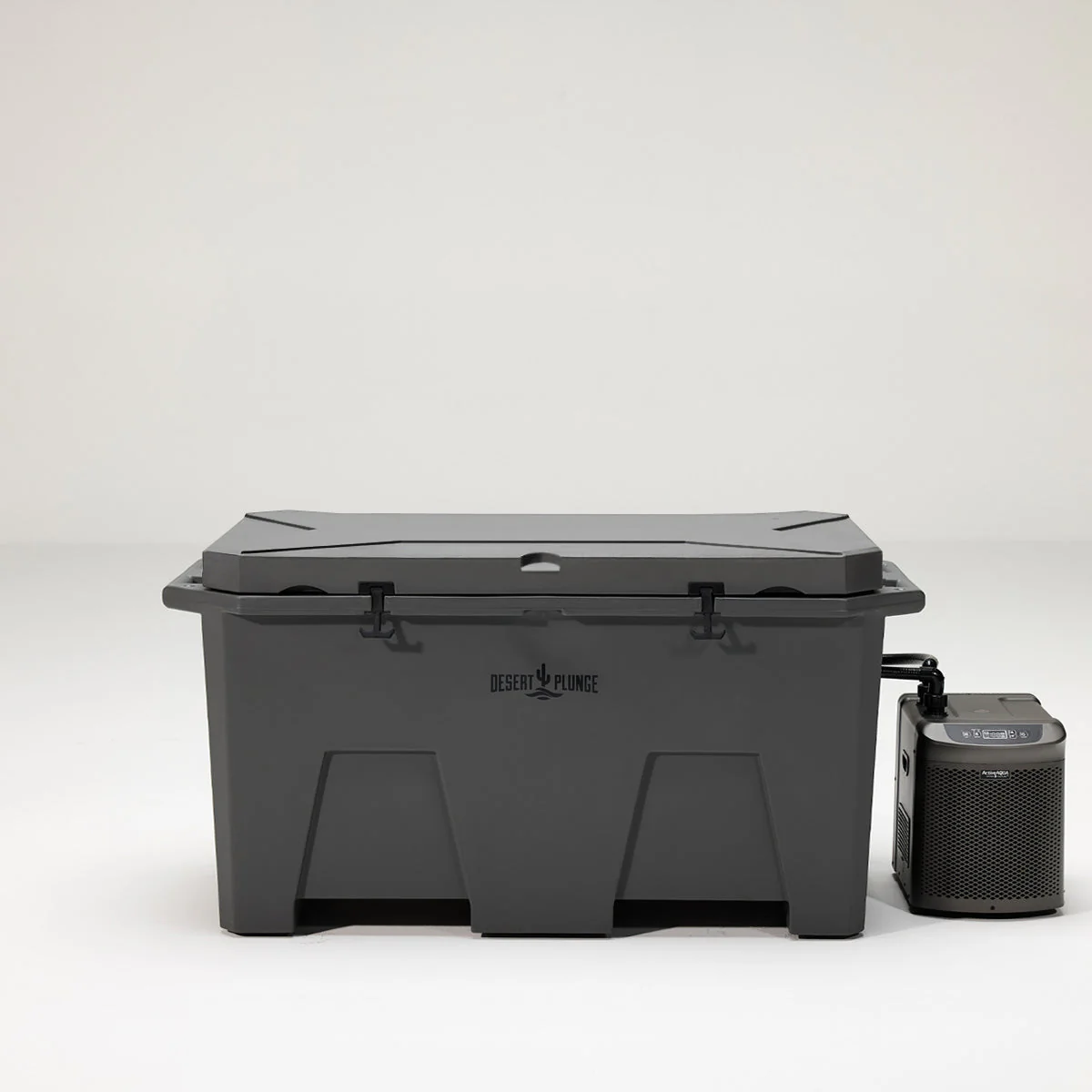 The Desert Plunge Exclusive Cold Plunge Tub - 1/4 horsepower - Stealth Gray - Image 2