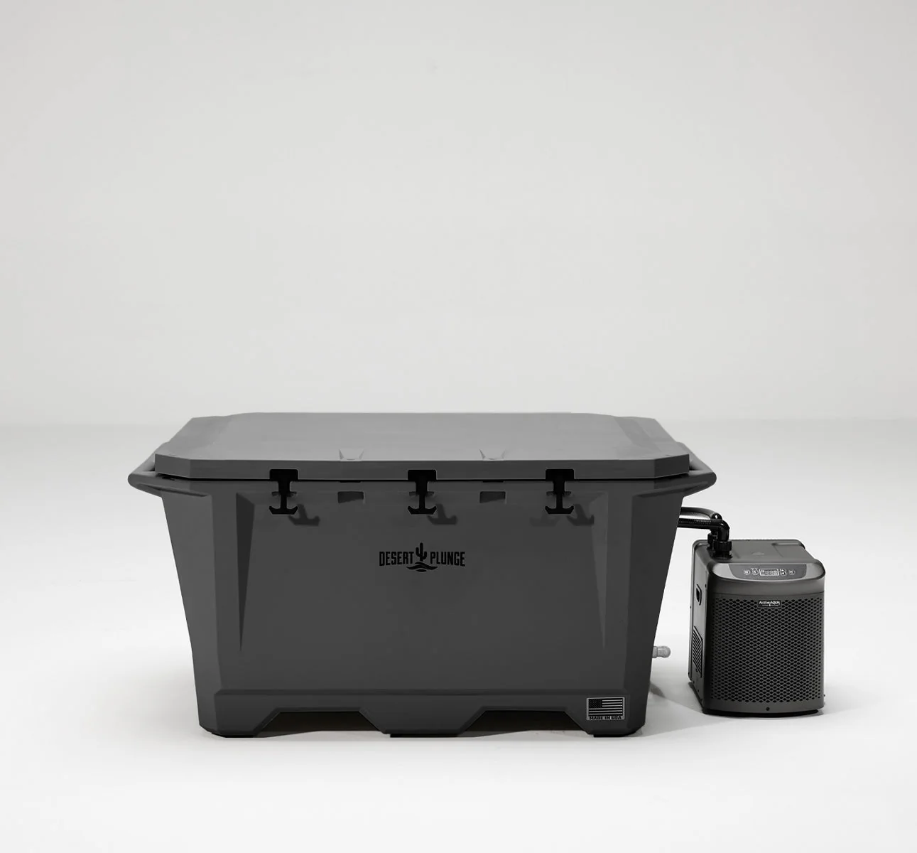 The Wide Grizzly 450 Cold Plunge Tub - 1/4 Horsepower - Stealth Gray - Image 2
